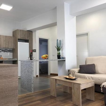 Rg Apartamentos Almeria Ngoại thất bức ảnh