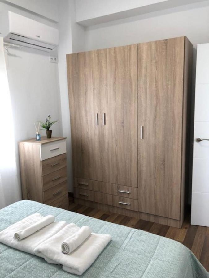 Rg Apartamentos Almeria Ngoại thất bức ảnh